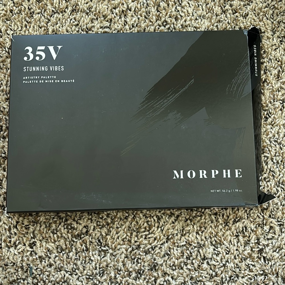 Morphe Stunning Vibes artistry palette 35V